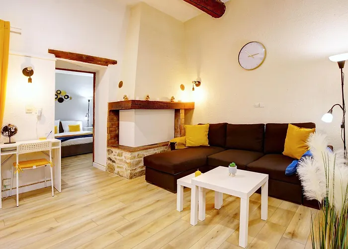 Le Soleil Bleu * Nîmes